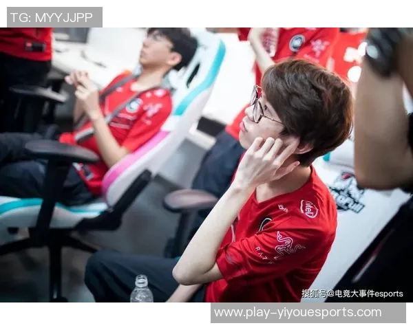 热议CSGOLNG个人能力变革带来的新机遇与挑战分析 热议CSGOLNG个人能力变革带来的新机遇与挑战分析